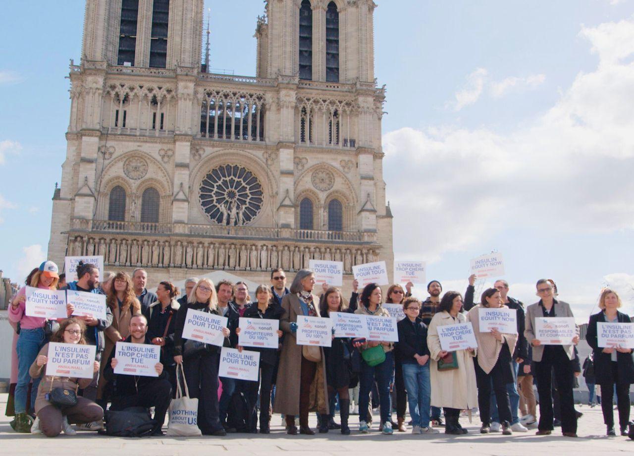 article : Insuline trop chère : des militants des 4 continents ont levé le poing contre les prix exorbitants. 